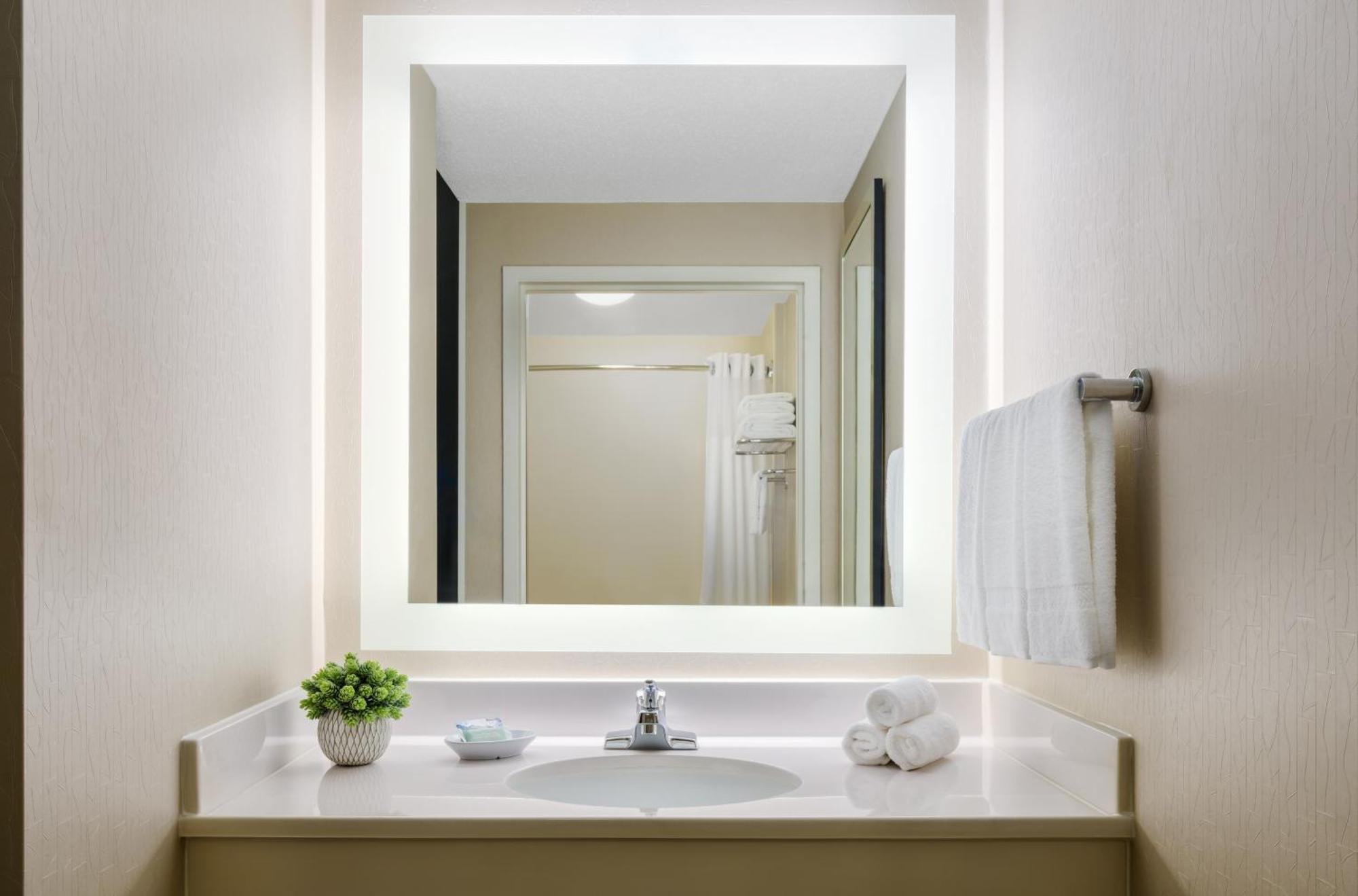 Springhill Suites Manchester-Boston Regional Airport Εξωτερικό φωτογραφία