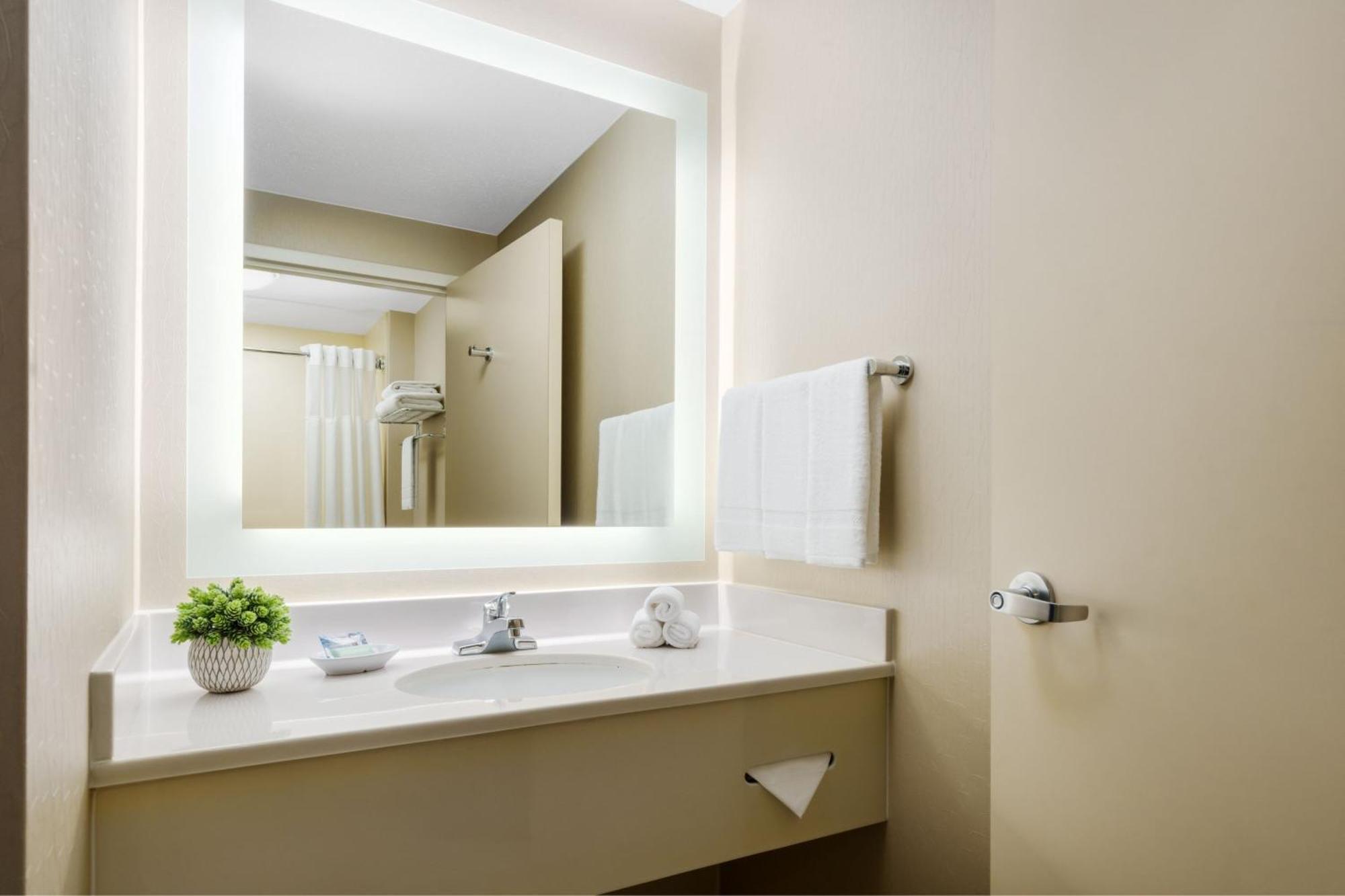 Springhill Suites Manchester-Boston Regional Airport Εξωτερικό φωτογραφία
